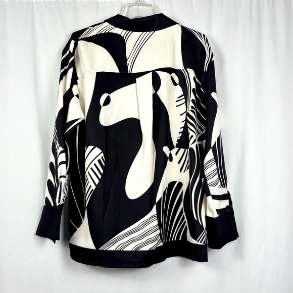 Two Piece Black And Cream Long Sleeve Pantsuit with Abstract Print - Picture 3 of 10